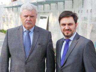 Ramiro Marra junto a su compañero de fórmula