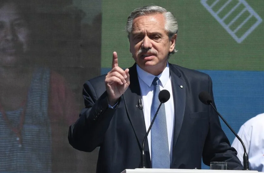 Alberto Fernández se comunicó con familiares de rehenes en Israel