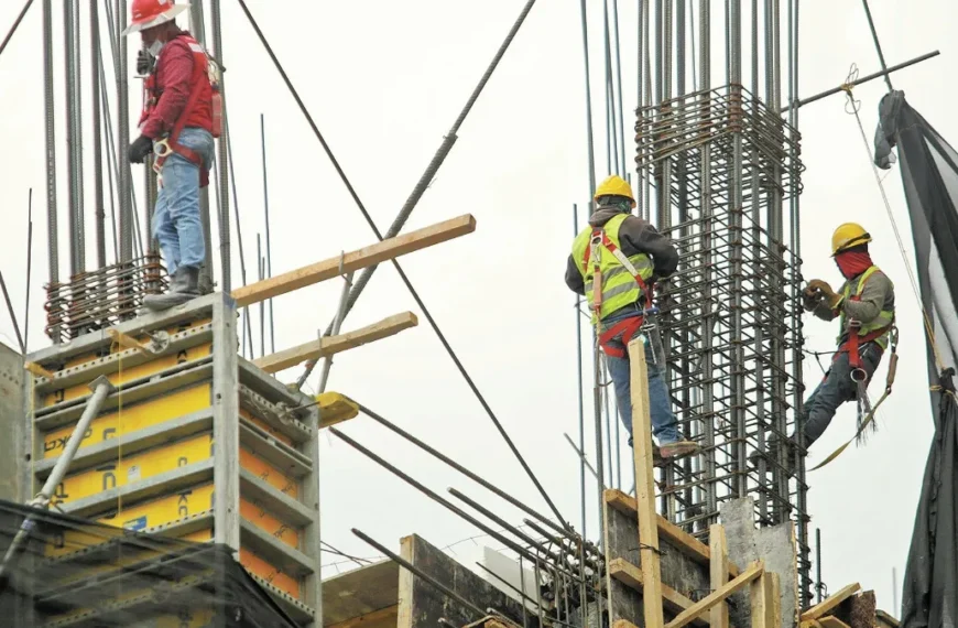 El sector de la construcción ya registra despidos