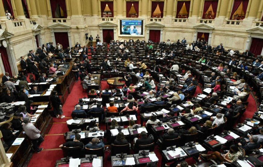 Diputados aprobó en general el proyecto de Ley de Bases