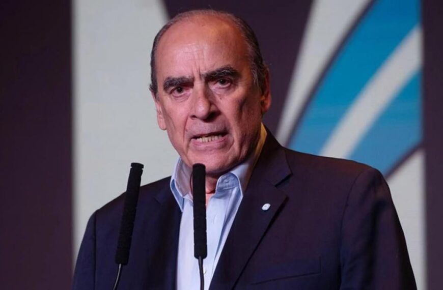 Francos, sobre la inundación en Bahía Blanca: «La reconstrucción es…