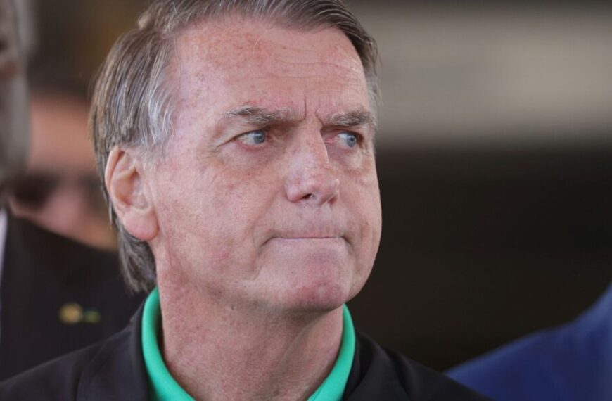 Jair Bolsonaro deberá usar tobillera electrónica y tiene restringido el&hellip;