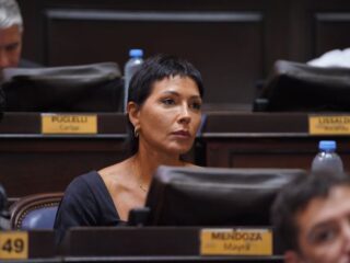 Mayra Mendoza advirtió que el país atraviesa un momento “completamente anormal”