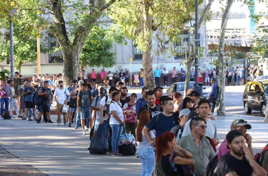 Paro de colectivos en el AMBA: qué líneas no&hellip;