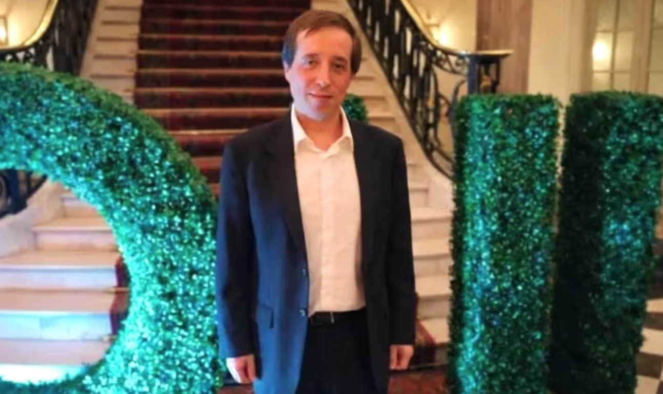 Les entregaron botones antipánico a los alumnos que denunciaron a Marcelo Porcel por abuso sexual