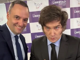 Manuel Adorni ganó tiempo: por qué Milei lo mantiene pese a la presión política y judicial