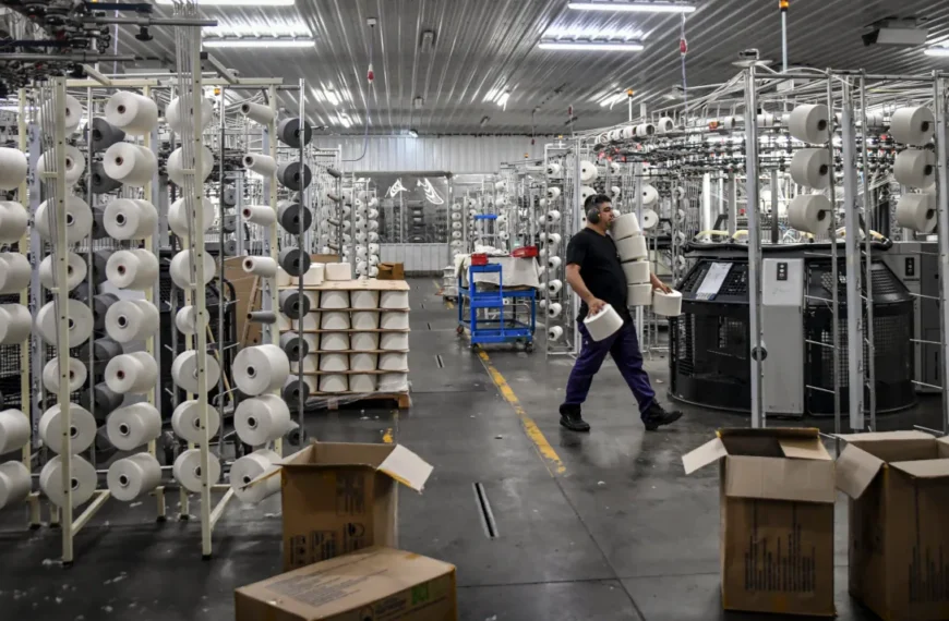 Otra fábrica textil cierra por la caída del consumo…